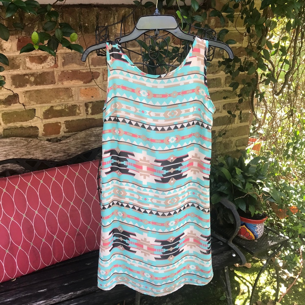 mmC- AZTEC PRINT GAUZY DRESS- Size Small- EUC